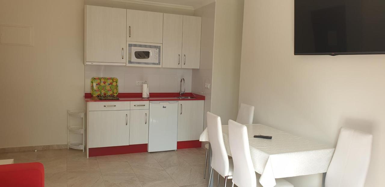 Apartamentos La Pradera De Isla Plana Eksteriør billede