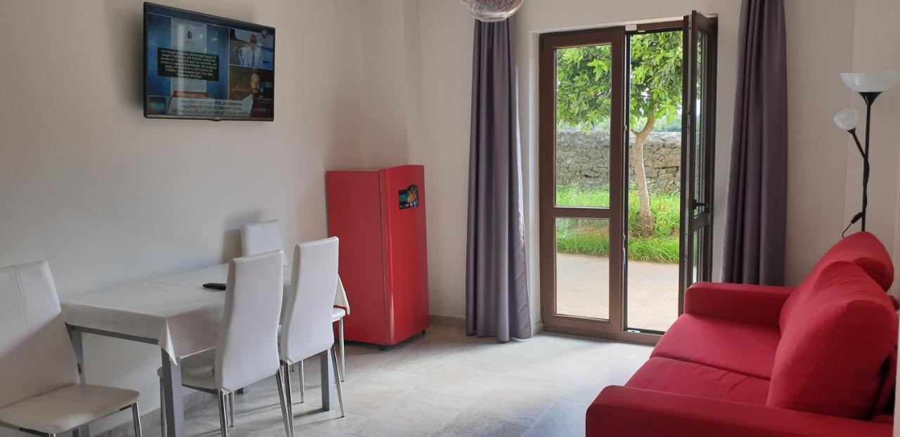 Apartamentos La Pradera De Isla Plana Eksteriør billede