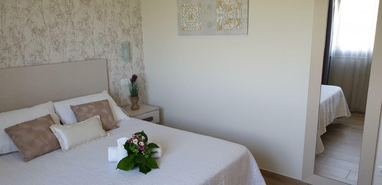 Apartamentos La Pradera De Isla Plana Eksteriør billede
